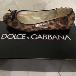 Dolce & Gabbana brand new leopard print shoes